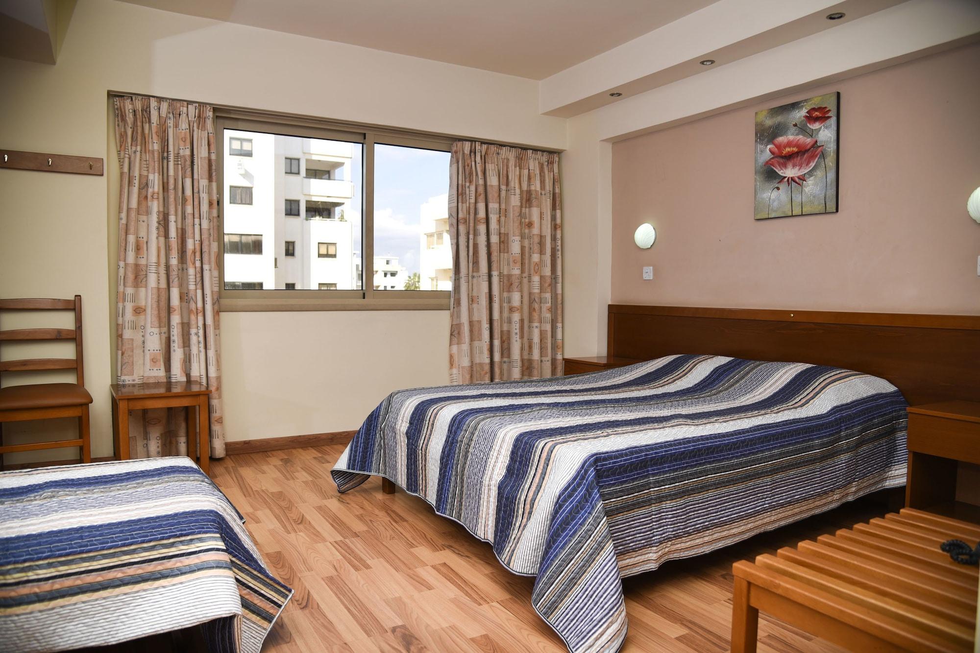 Elysso Hotel Larnaca Luaran gambar