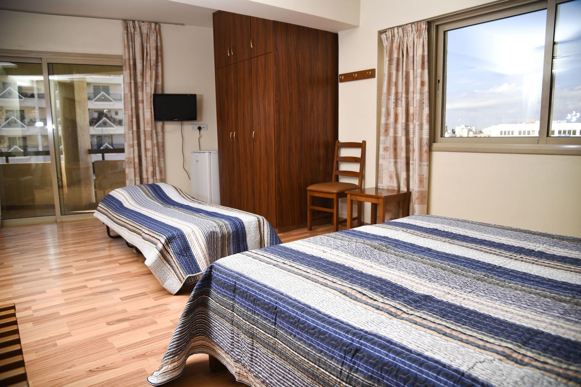 Elysso Hotel Larnaca Luaran gambar