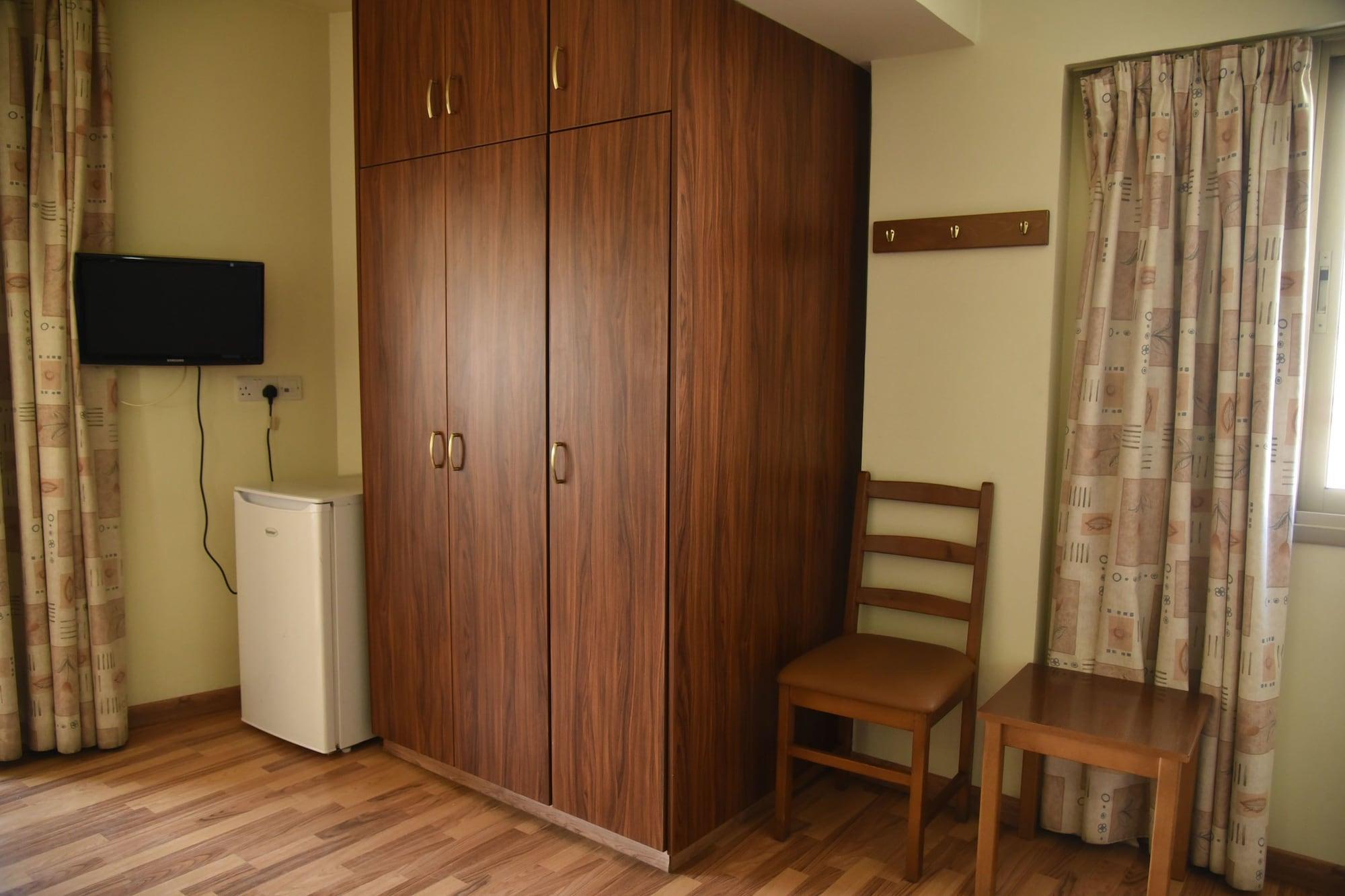 Elysso Hotel Larnaca Luaran gambar