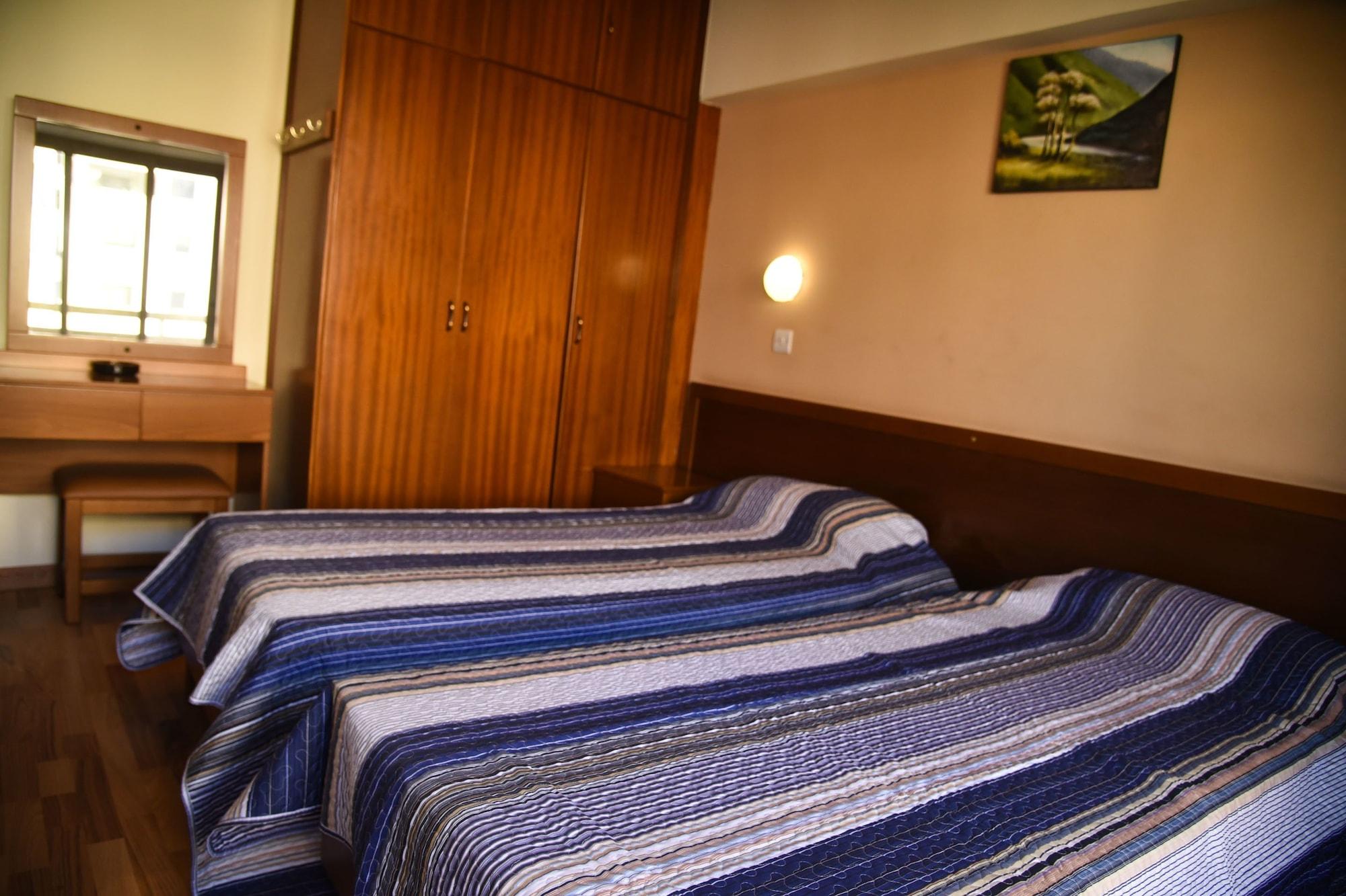Elysso Hotel Larnaca Luaran gambar