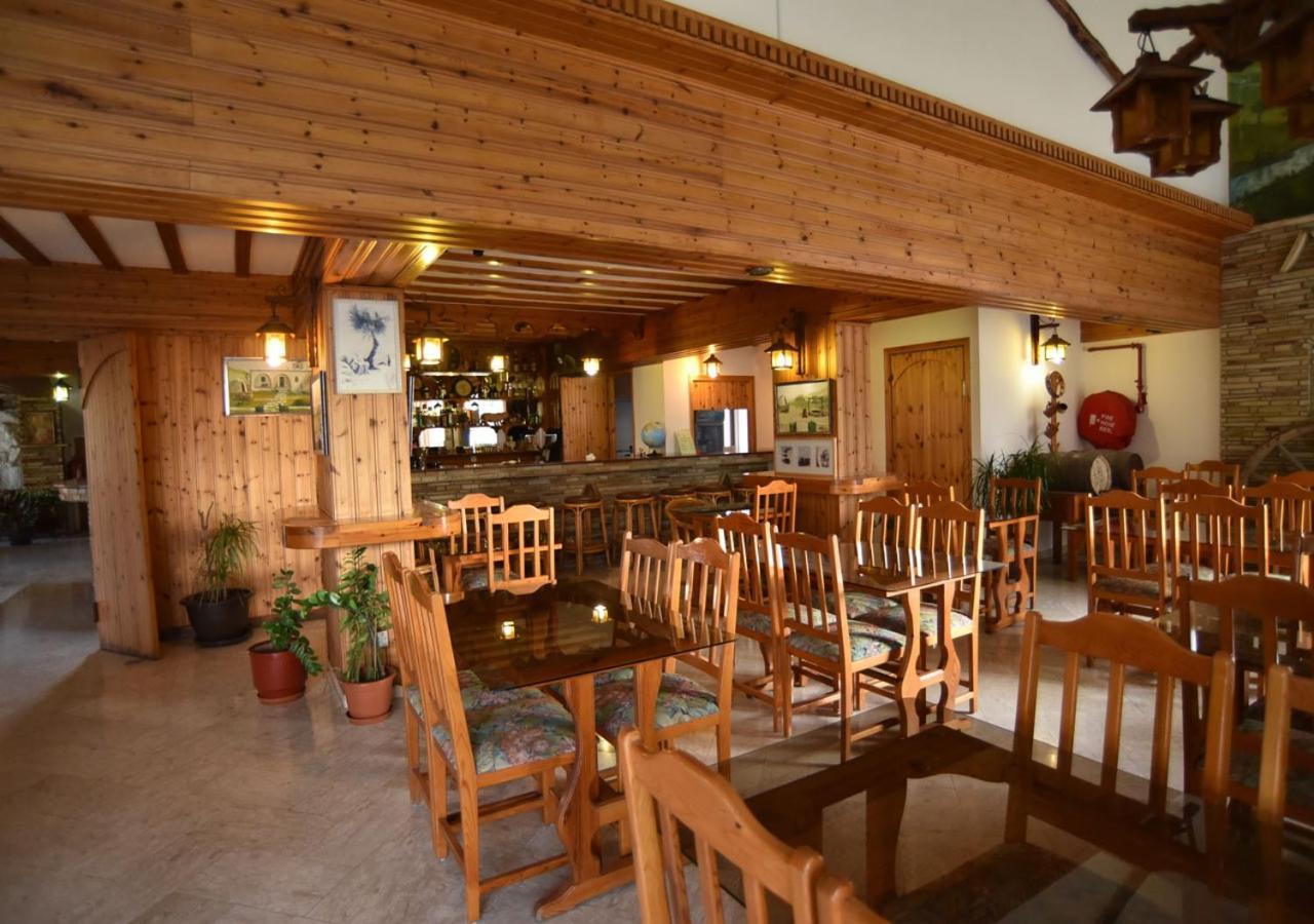 Elysso Hotel Larnaca Luaran gambar