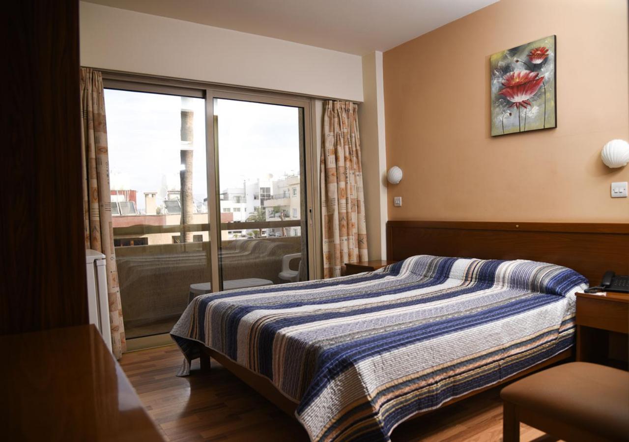 Elysso Hotel Larnaca Luaran gambar