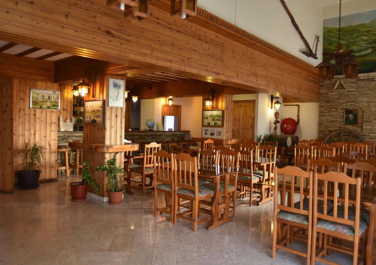 Elysso Hotel Larnaca Luaran gambar