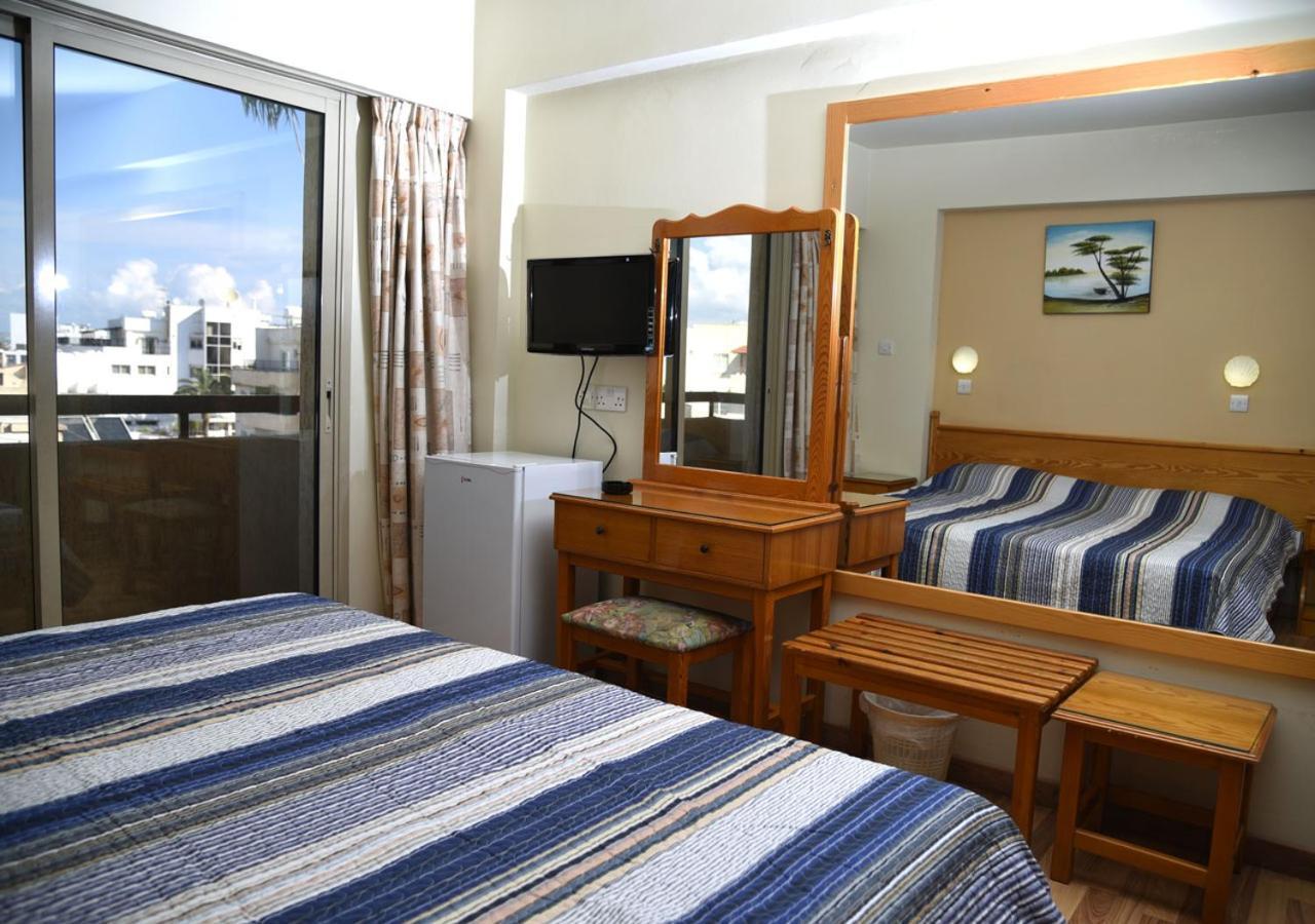 Elysso Hotel Larnaca Luaran gambar